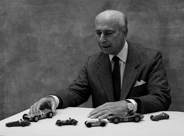 Juan M. Fangio . 1991