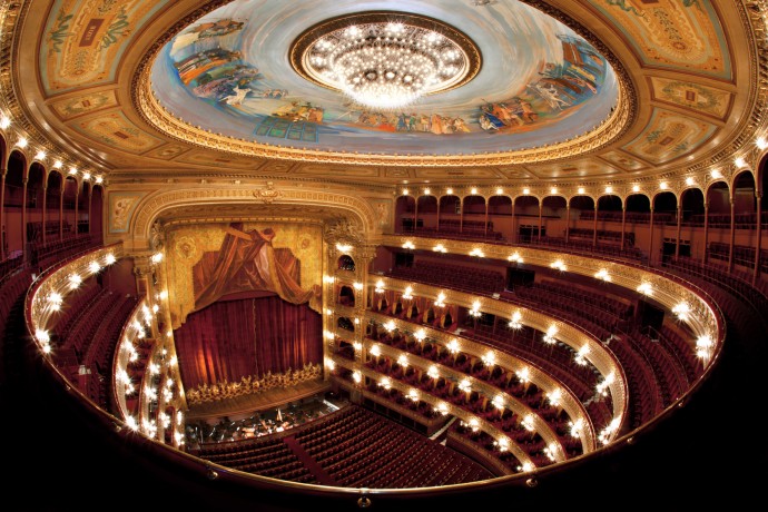 Sala. Teatro Colón . 2010